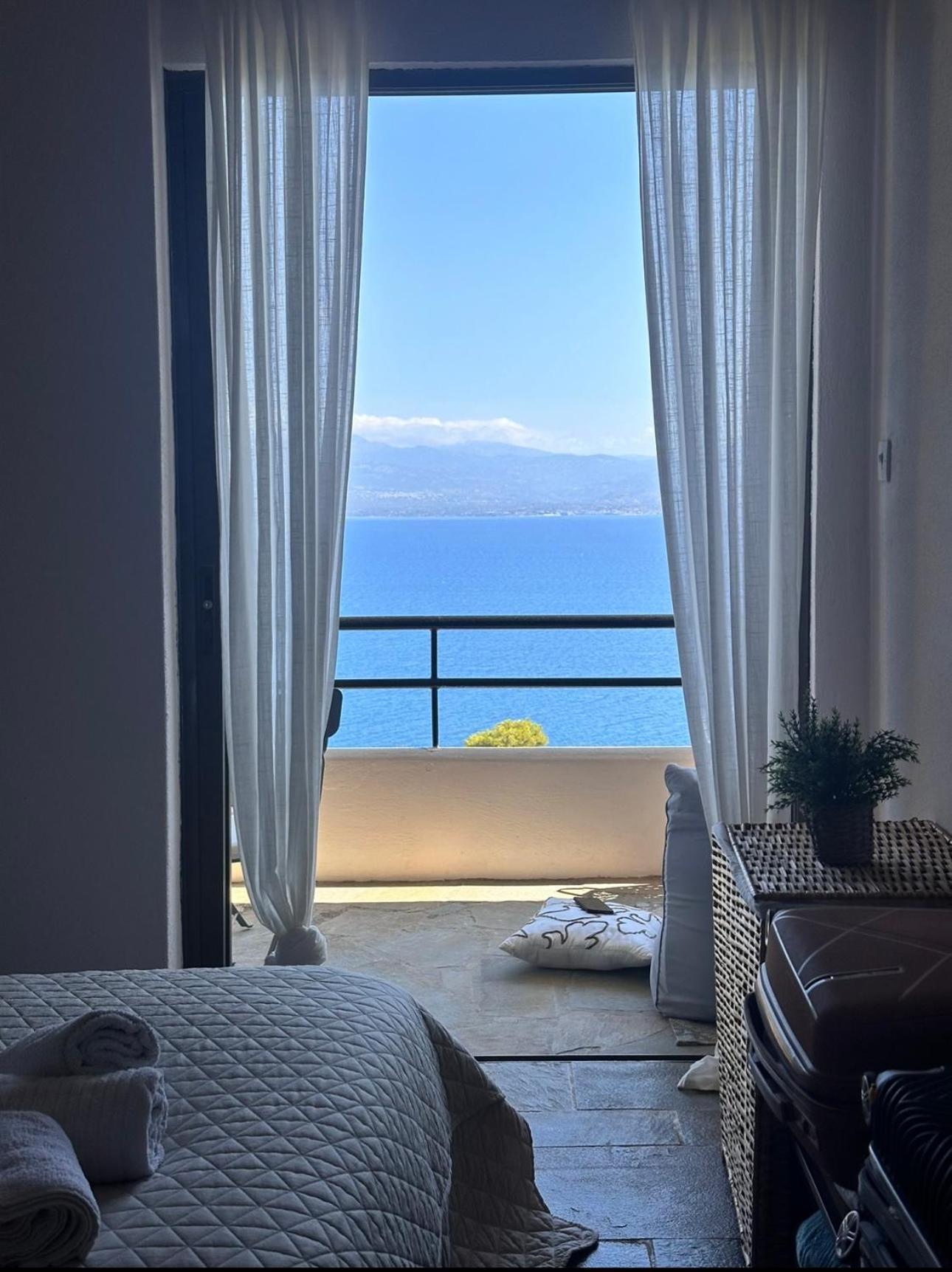Seaterra Boutique Suite Каламос Экстерьер фото